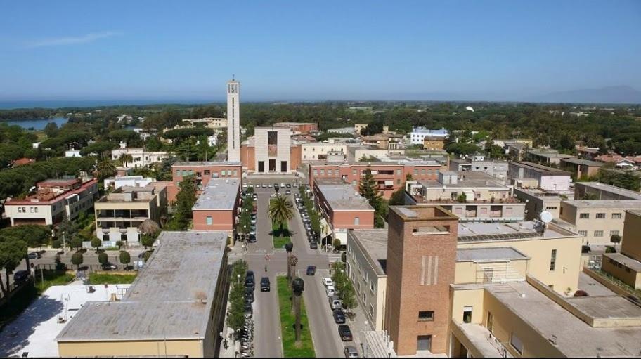 Hotel Centrale Sabaudia Exterior photo