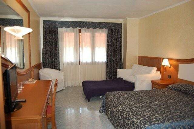 Hotel Centrale Sabaudia Exterior photo